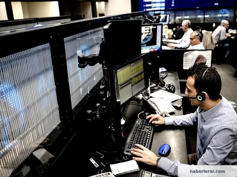 BIST 100 Endeksi Gün Ortasında İvme Kazandı ve Yükselişe Geçti