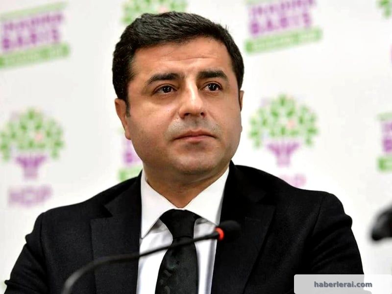 DEM Parti Liderlerinden Demirtaş ve Mızraklı'ya Destek Ziyareti