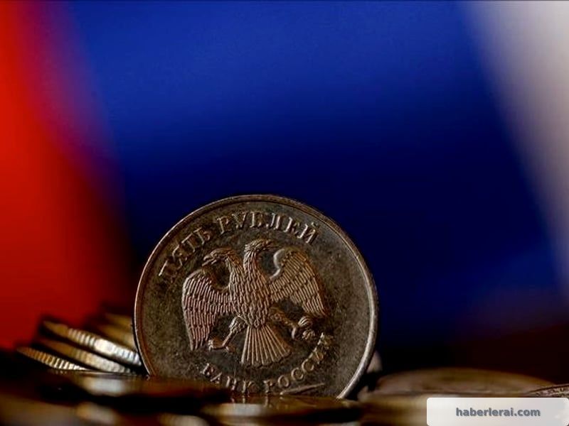 Rusya'nın İhracatında Ruble İle Tarihi Bir Adım: Yüzde 50'nin Üzerinde