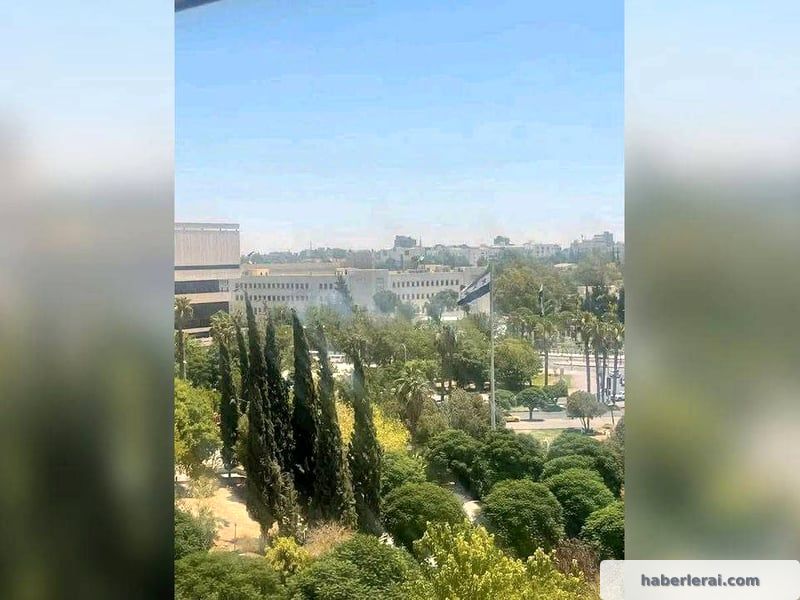 Şam'daki Savunma Bakanlığı, İsrail İHA Saldırısının Hedefi Oldu