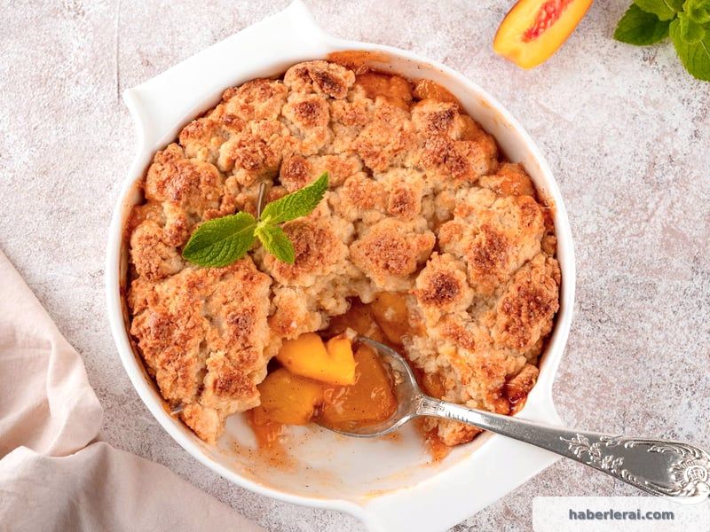 Şeftalili Cobbler: Yaz Akşamlarının Vazgeçilmez Lezzeti